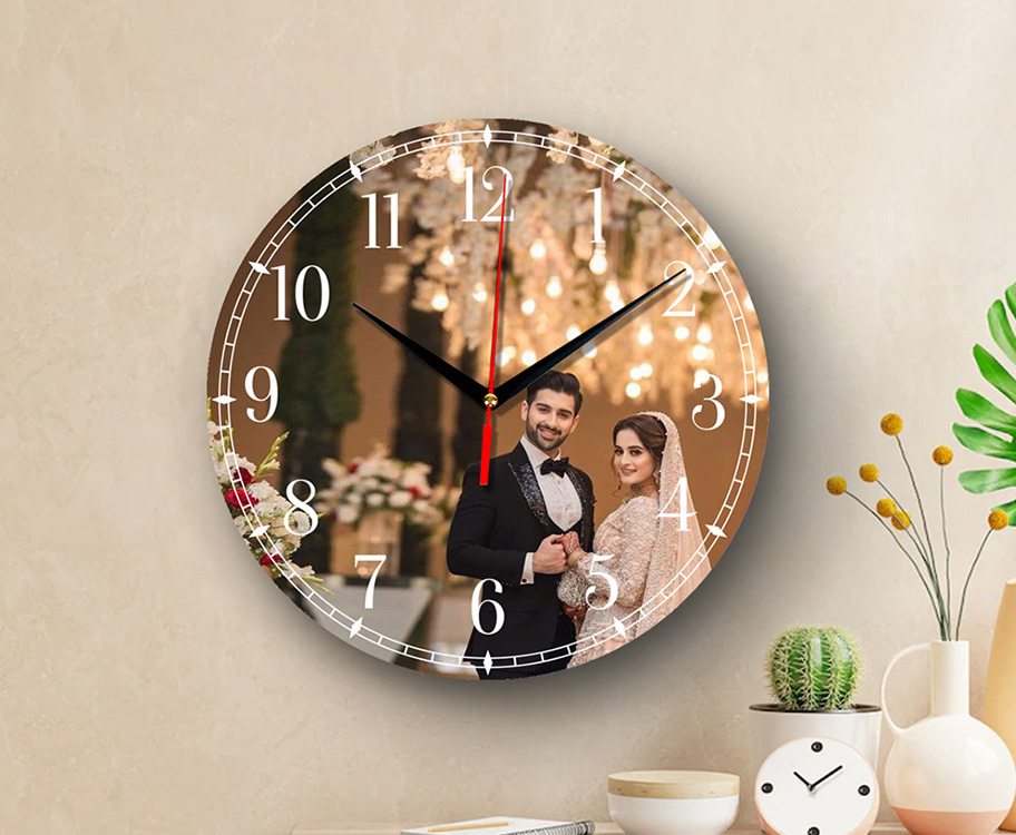 personalized round wall clocks sharjah